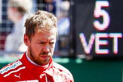 Sebastian Vettel, Ferrari, in griglia