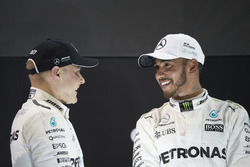Победитель Валттери Боттас, второе место – Льюис Хэмилтон, Mercedes AMG F1