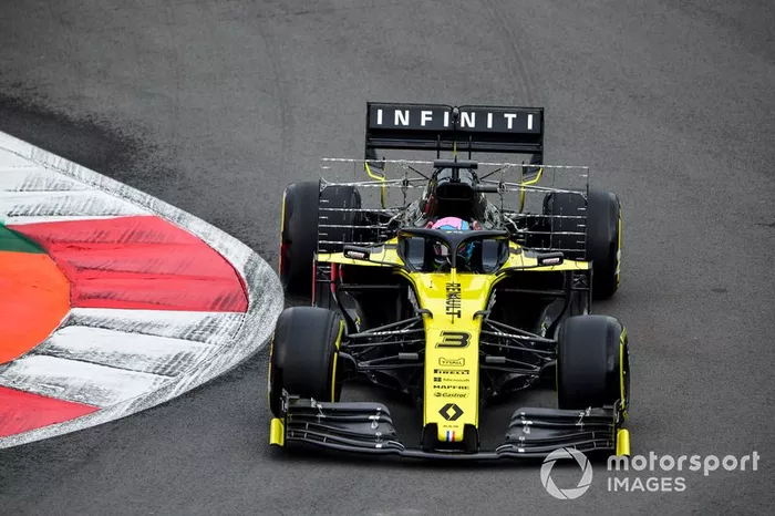Daniel Ricciardo, Renault F1 Team R.S.19