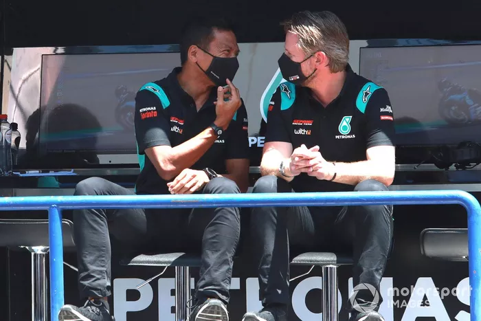 Razlan Razali, Johan Stigefelt