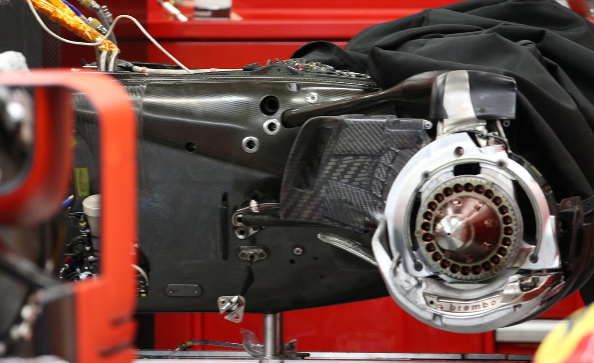 Ferrari SF16-H, carbon case on the gearbox