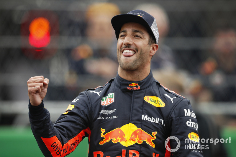 Ganador de la pole Daniel Ricciardo, Red Bull Racing