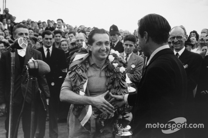 2: Alberto Ascari (1952, 1953)