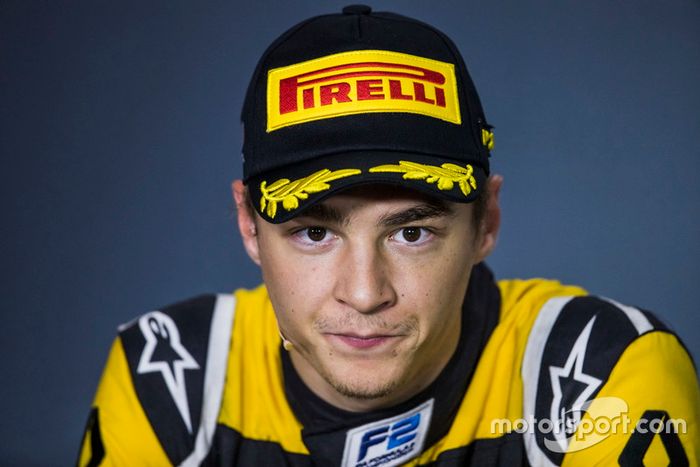 Con importante respaldo económico ruso, Artem Markelov también aspira al volante del Williams pese a que Sirotkin pueda seguir