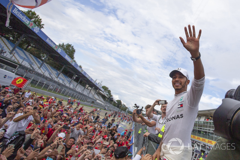 Lewis Hamilton győzelme az Olasz Nagydíjon