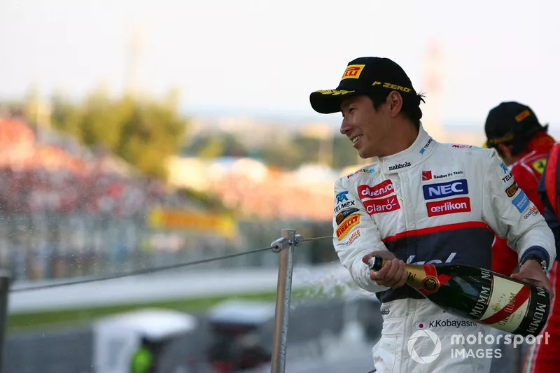 Third place Kamui Kobayashi, Sauber C31 celebrates