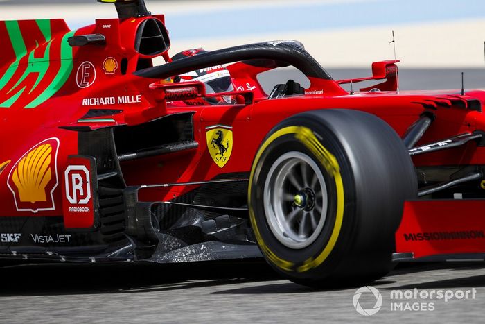 Carlos Sainz Jr., Ferrari SF21 