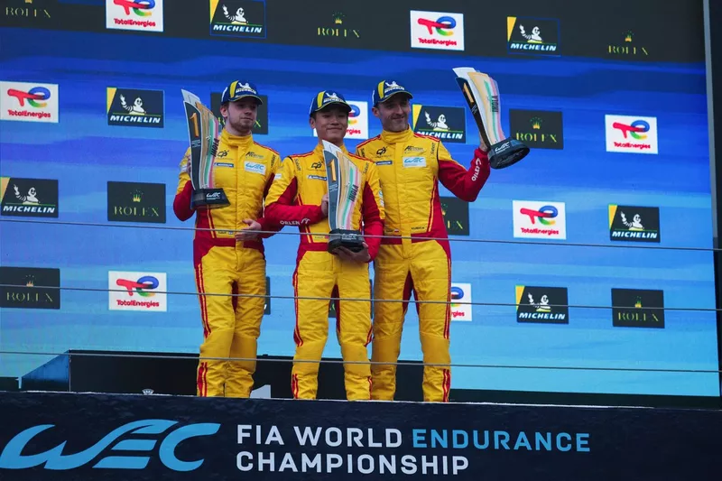 Podio HY CUP: Vincitore della gara #83 AF Corse Ferrari 499P: Robert Kubica, Robert Shwartzman, Yifei Ye 