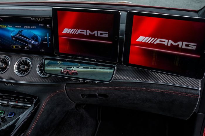 Detalle, Mercedes‑AMG GT 63 S 4MATIC+ F1 Coche Médico