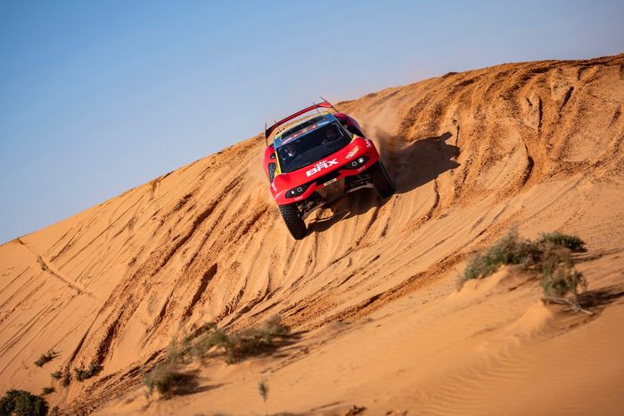 #201 Bahrain Raid Xtreme Prodrive: Sebastien Loeb, Fabian Lurquin