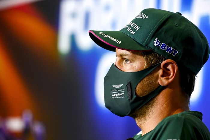 Sebastian Vettel, Aston Martin en la conferencia de prensa