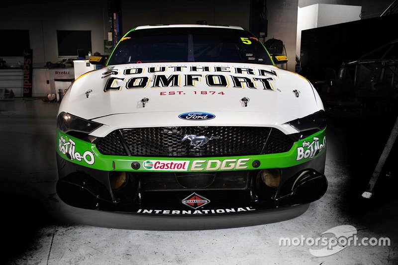 Ford Mustang of Lee Holdsworth, Tickford Racing