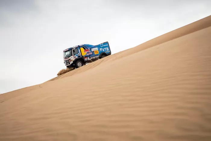 #500 Kamaz - Master: Dmitry Sotnikov, Ruslan Akhmadeev, Ilgiz Akhmetzianov