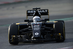 Кевин Магнуссен, Renault Sport F1 Team RS16