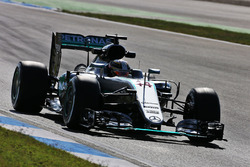 Lewis Hamilton, Mercedes AMG F1 W07 Hybrid