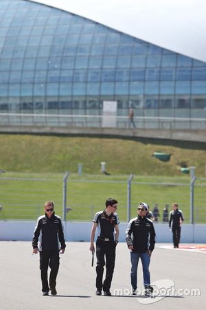 Sergio Perez, Sahara Force India F1 walks the circuit with Tim Wright, Sahara Force India F1 Team Ra