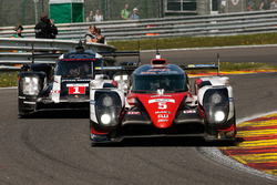 #5 Toyota Racing Toyota TS050 Hybrid: Ентоні Девідсон, Себастьян Буемі, Казукі Накадзіма