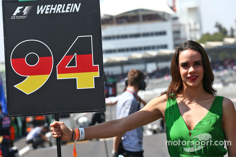 Grid kızı, Pascal Wehrlein, Manor Racing