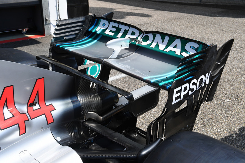 Mercedes-AMG F1 W09 alerón trasero