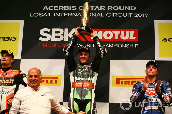 Podio: Ganador de la carrera Jonathan Rea, Kawasaki Racing