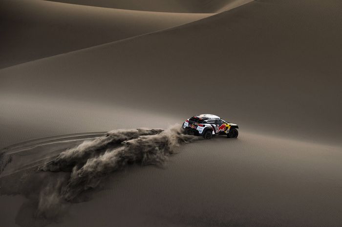 #306 Peugeot Sport Peugeot 3008 DKR: Sébastien Loeb, Daniel Elena