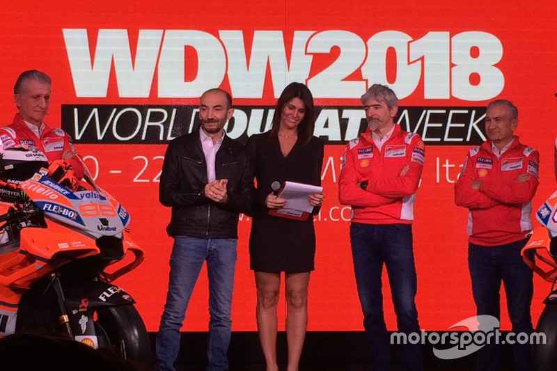 Claudio Domenicali, CEO Ducati, Davide Tardozzi, Team Manager Ducati e Paolo Ciabatti, Direttore Sportivo Ducati, Luigi Dall'Igna, Jorge Lorenzo, Andrea Dovizioso, Michele Pirro