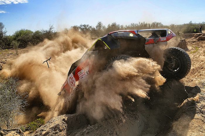 #319 Peugeot: Khalid Al-Qassimi, Xavier Panseri