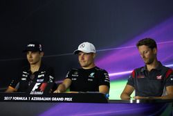 Esteban Ocon, Sahara Force India F1, Valtteri Bottas, Mercedes AMG F1 and Romain Grosjean, Haas F1