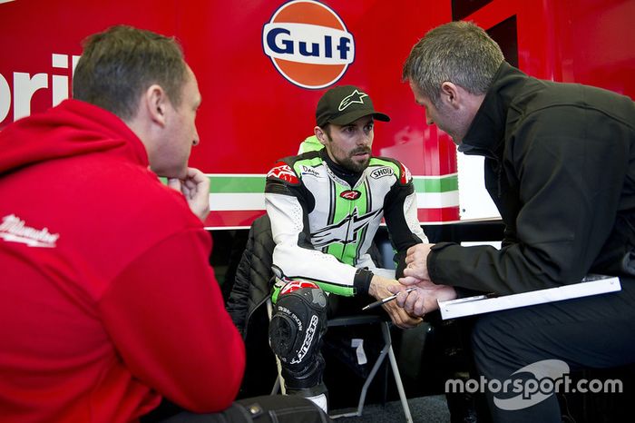 Eugene Laverty, Milwaukee Aprilia World Superbike Team