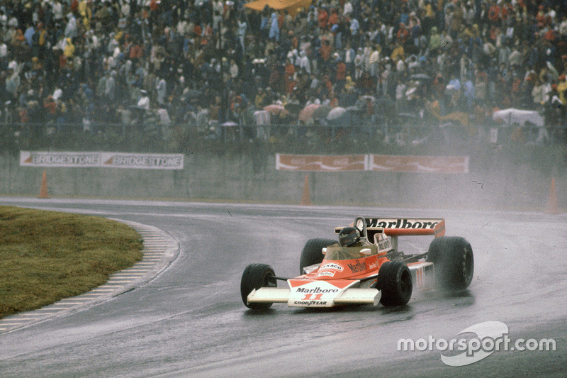 James Hunt, McLaren M23 Ford