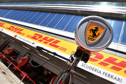 Эмблема Ferrari