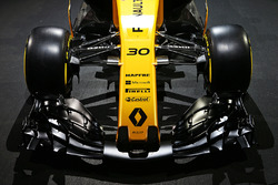 Renault RS17: Frontpartie