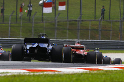 Себастьян Феттель, Ferrari SF70H, Маркус Ерікссон, Sauber C36