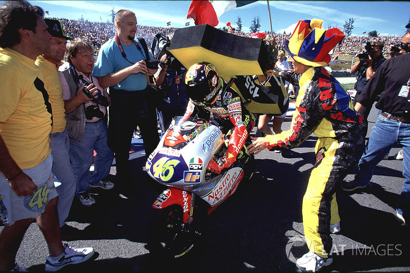 Valentino Rossi, Aprilia met fans