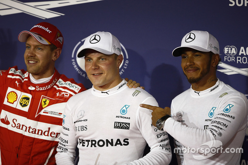 Le poleman Valtteri Bottas, Mercedes AMG, le second Lewis Hamilton, Mercedes AMG, le troisième Sebastian Vettel, Ferrari