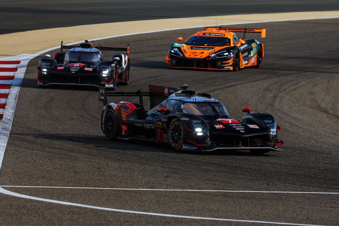 #7 Toyota Gazoo Racing Toyota GR010 - Hybryda: Mike Conway, Kamui Kobayashi, Nyck De Vries