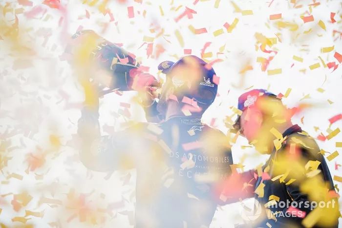 Jean-Eric Vergne, DS TECHEETAH, 1st position, celebrates