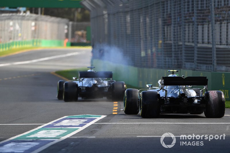 Lewis Hamilton, Mercedes AMG F1 W10, Valtteri Bottas, Mercedes AMG W10