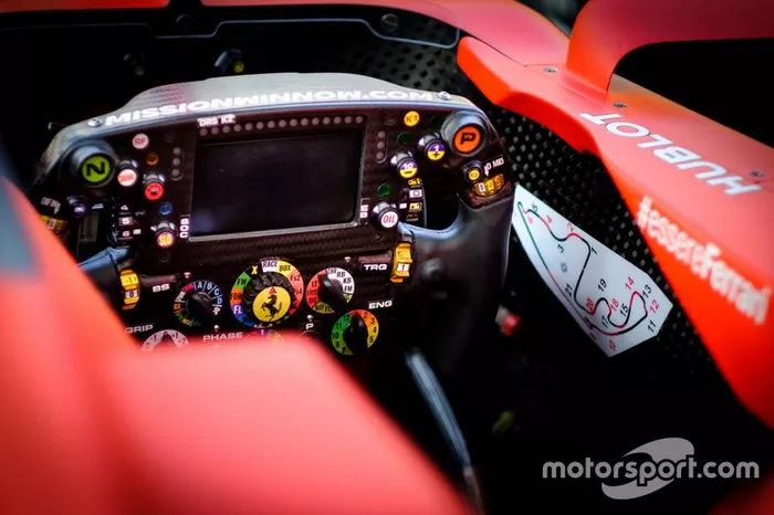 Ferrari SF90