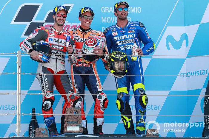 Podio: ganador, Marc Marquez, Repsol Honda Team, segundo, Andrea Dovizioso, Ducati Team, tercero, Andrea Iannone, Team Suzuki MotoGP