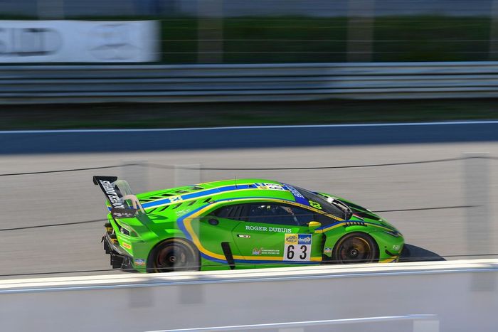 #63 VSR, Lamborghini Huracán GT3 Evo: Karol Basz, Benjamin Hites, Mattia Michelotto