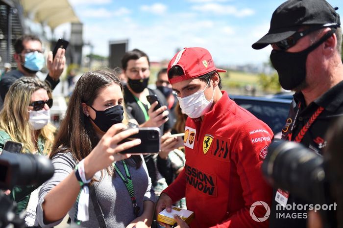 Carlos Sainz Jr, Ferrari