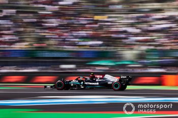 Mercedes verrast met eerste startrij in Mexico, Verstappen P3