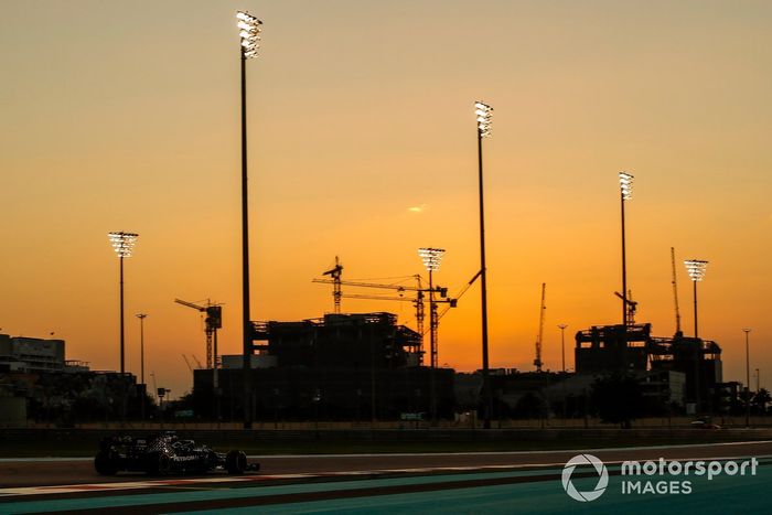 Lewis Hamilton, Mercedes F1 W11