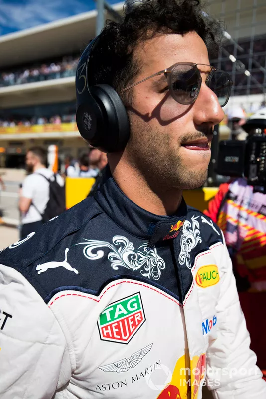 Daniel Ricciardo, Red Bull Racing, en la parilla