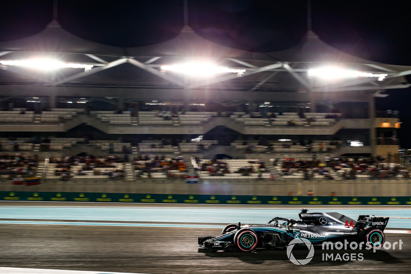 Lewis Hamilton, Mercedes AMG F1 W09 EQ Power+