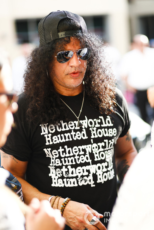 Il chitarrista dei Guns and Roses, Slash