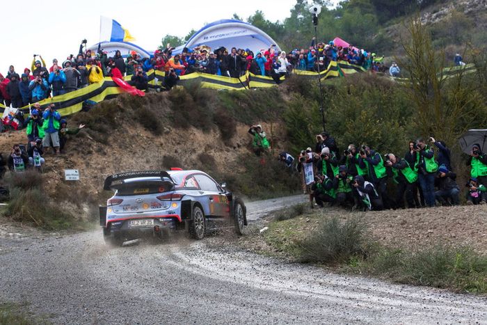 Dani Sordo, Carlos Del Barrio, Hyundai Motorsport Hyundai i20 Coupe WRC