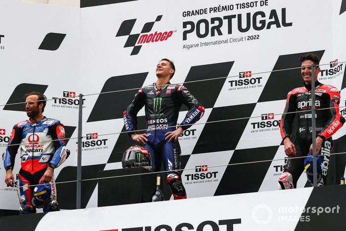 Podio: ganador Fabio Quartararo, Yamaha Factory Racing, tercer lugar Aleix Espargaró, Aprilia Racing Team, segundo lugar  Johann Zarco, Pramac Racing