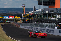 #88 Maranello Motorsport, Ferrari 488 GT3: Toni Vilander, Craig Lowndes, Jamie Wincup